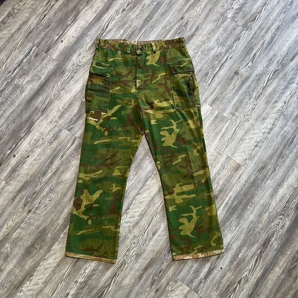 Camouflage Men's Pants - Picture 1 of 12